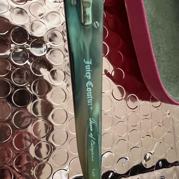 Nice Juicy couture eyeglasses with case - Picture 8 of 13